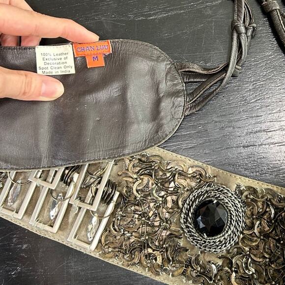 Vtg Leather Metal Accents Designer Chan Luu- Brown- Tassel Ties Med- preowned - Picture 3 of 11